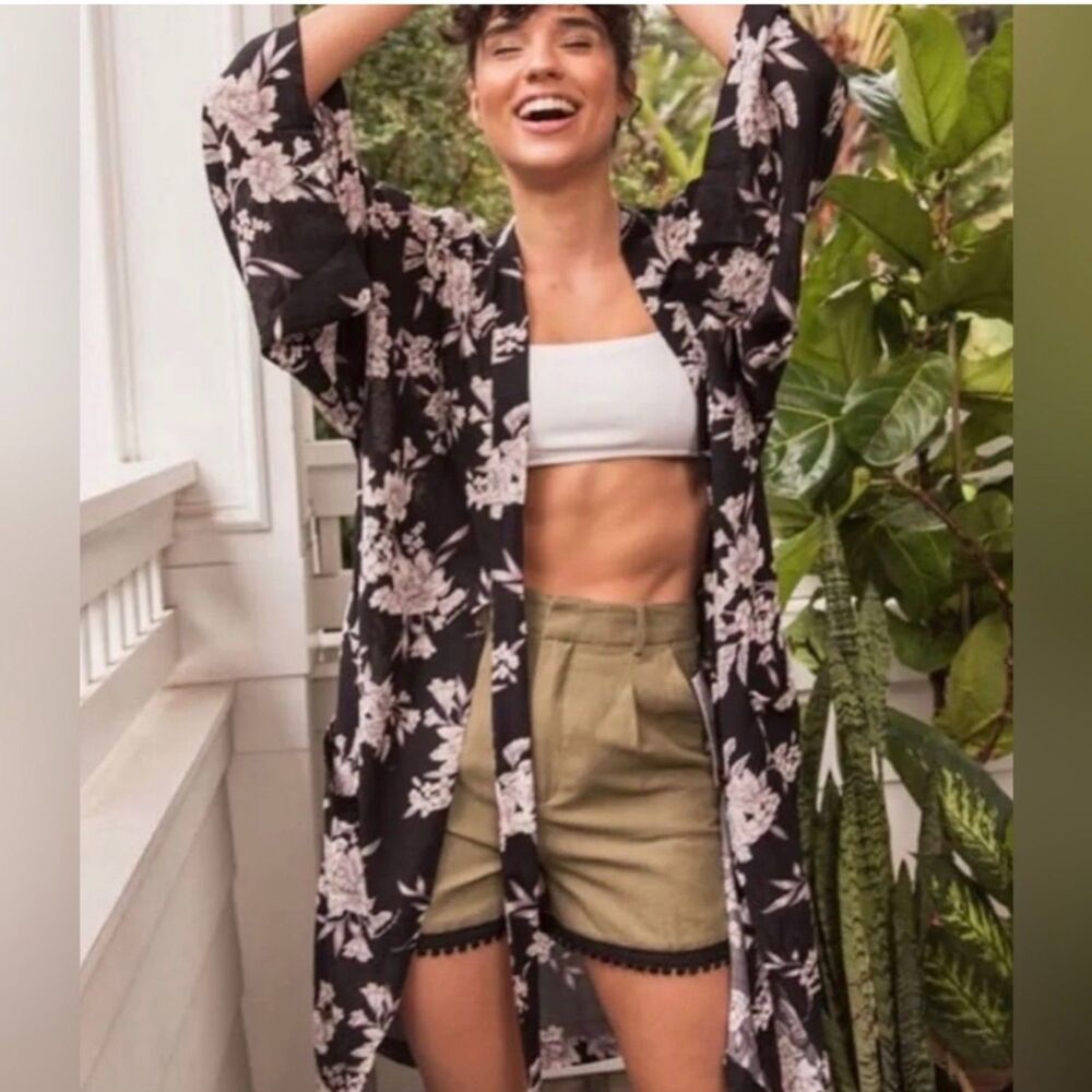 🌸 Spiritual Gangster "Maya" Floral Tie-Front Kimono / Robe in One Size